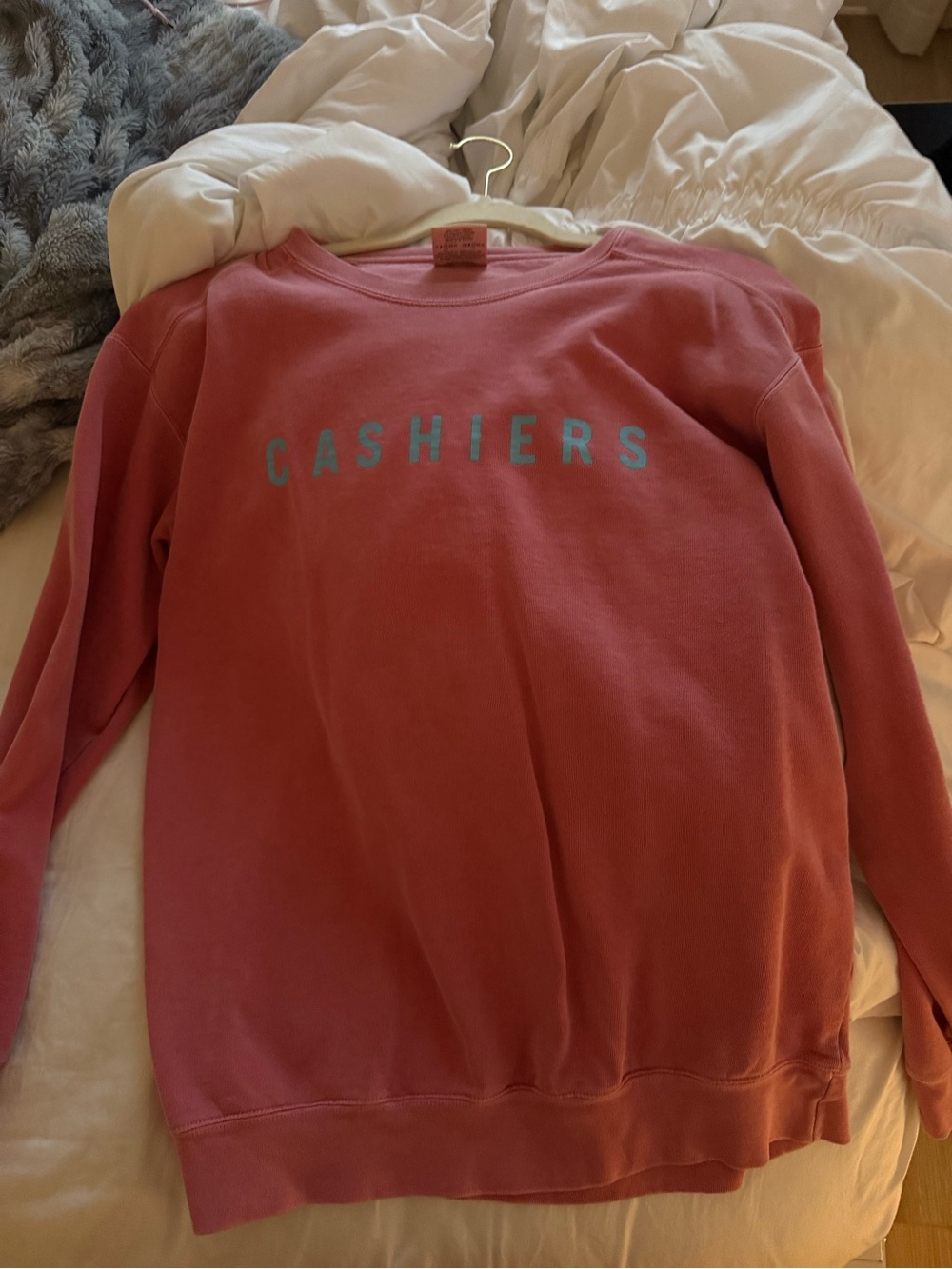 Cashiers Coral Crewneck Sweatshirt